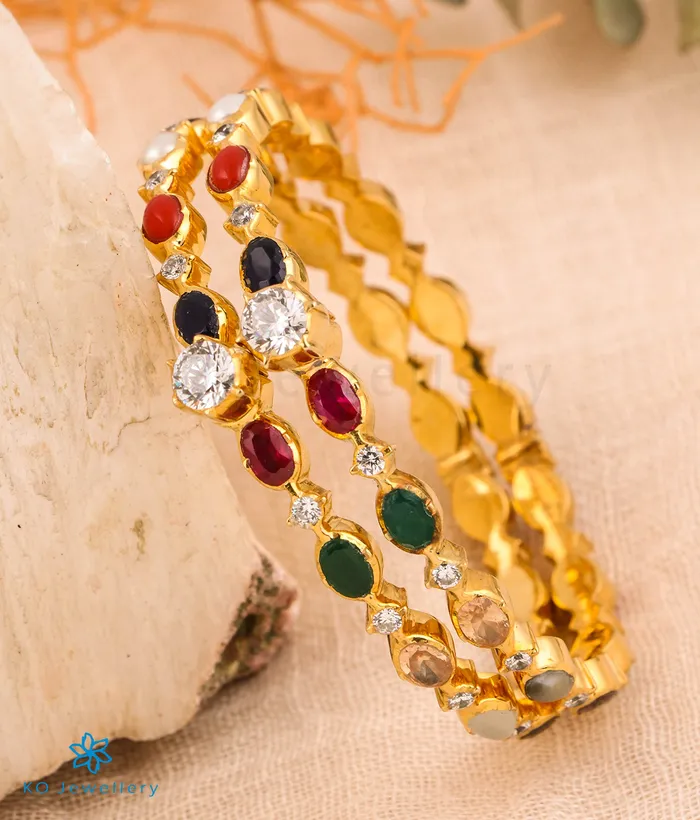 The Vaibhava Silver Solitaire Navaratna Bracelet Size 22242628 Silversmith Bracelets The Vaibhava Silver Solitaire Navaratna Bracelet Size 22242628 Silversmith Bracelets